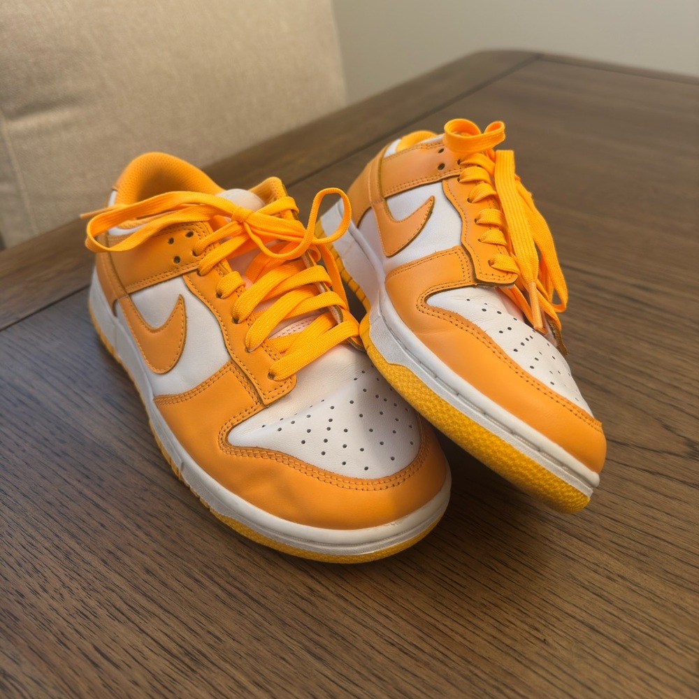 NIKE WOMENS DUNK LOW LASER ORANGE